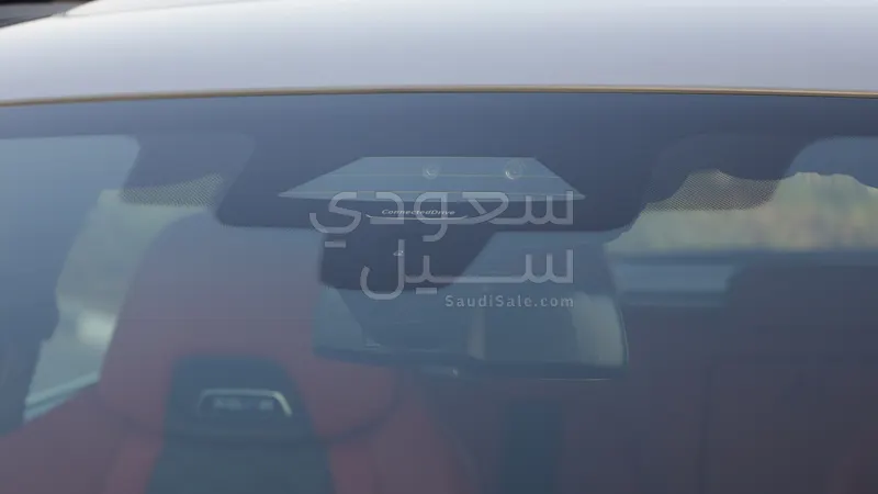 2025 بي ام دبليو الفئة اكس 5 إم كومبيتيشن
