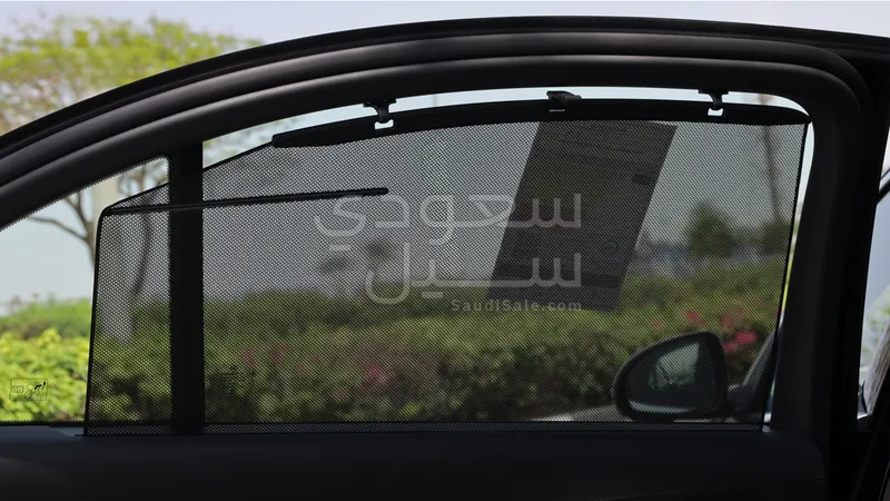 2025 مرسيدس - بنز سي 200 أي إم جي