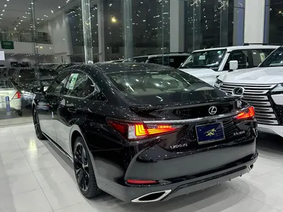 2025 لكزس إي إس 350 اف سبورت