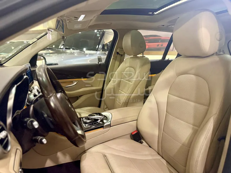 2017 Mercedes-Benz GLC 250