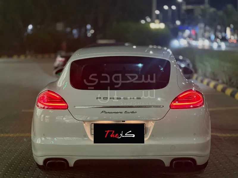 2010 Porsche Panamera Turbo