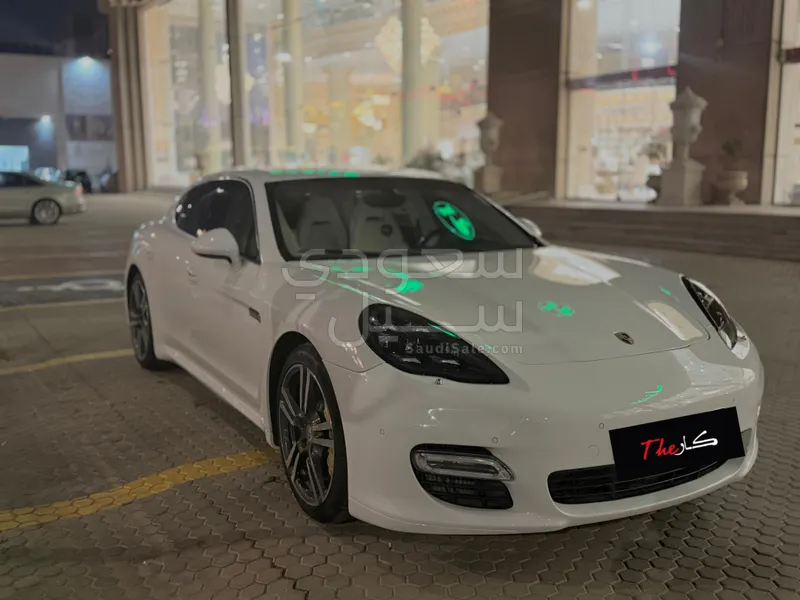 2010 Porsche Panamera Turbo