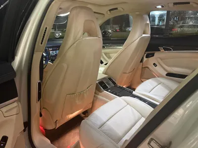 2010 Porsche Panamera Turbo