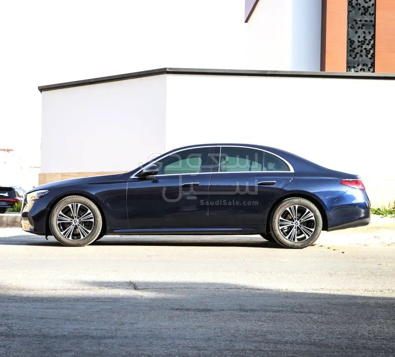 2024 Mercedes-Benz E 200