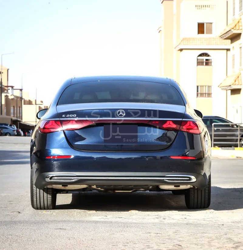 2024 Mercedes-Benz E 200