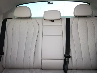 2024 Mercedes-Benz E 200