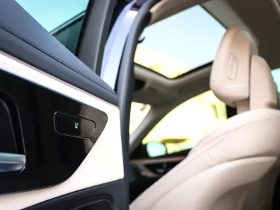 2024 Mercedes-Benz E 200