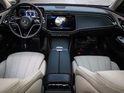 2024 Mercedes-Benz E 200