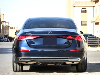 2024 Mercedes-Benz E 200