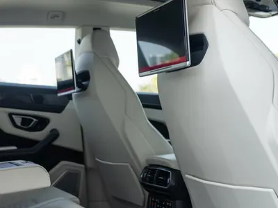 2021 لمبرجيني اوروس