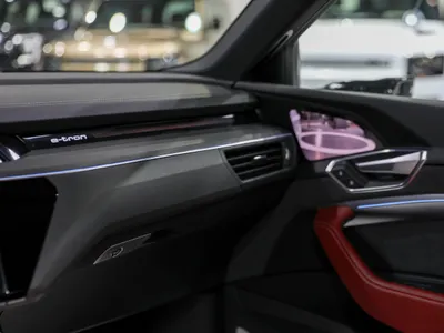 2023 اودي إي ترون