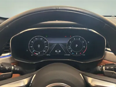 2024 جاكوار اف-بيس ار دايناميك