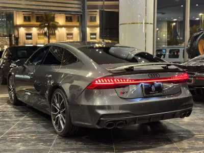 2020 اودي اس 7
