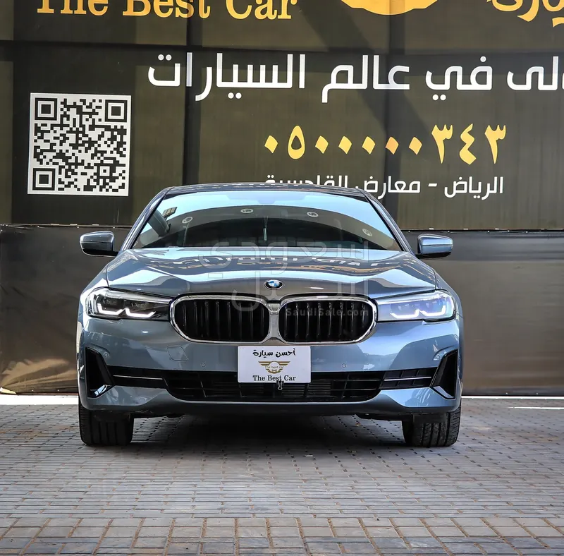 2022 بي ام دبليو الفئة الخامسة 520 أي