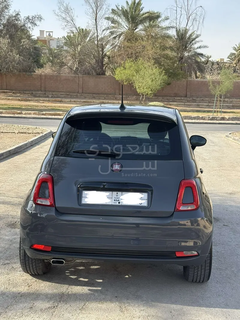 2020 فيات 500 دولتشي فيتا