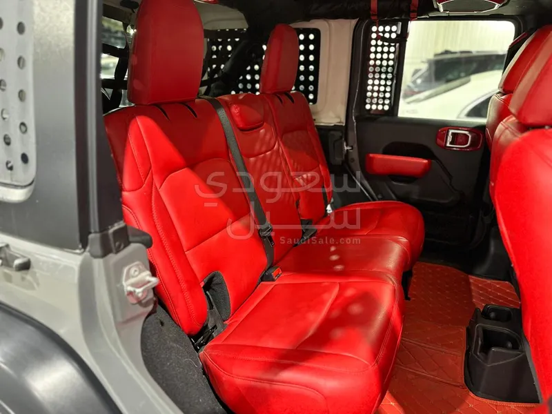 2021 Jeep Wrangler Sport plus