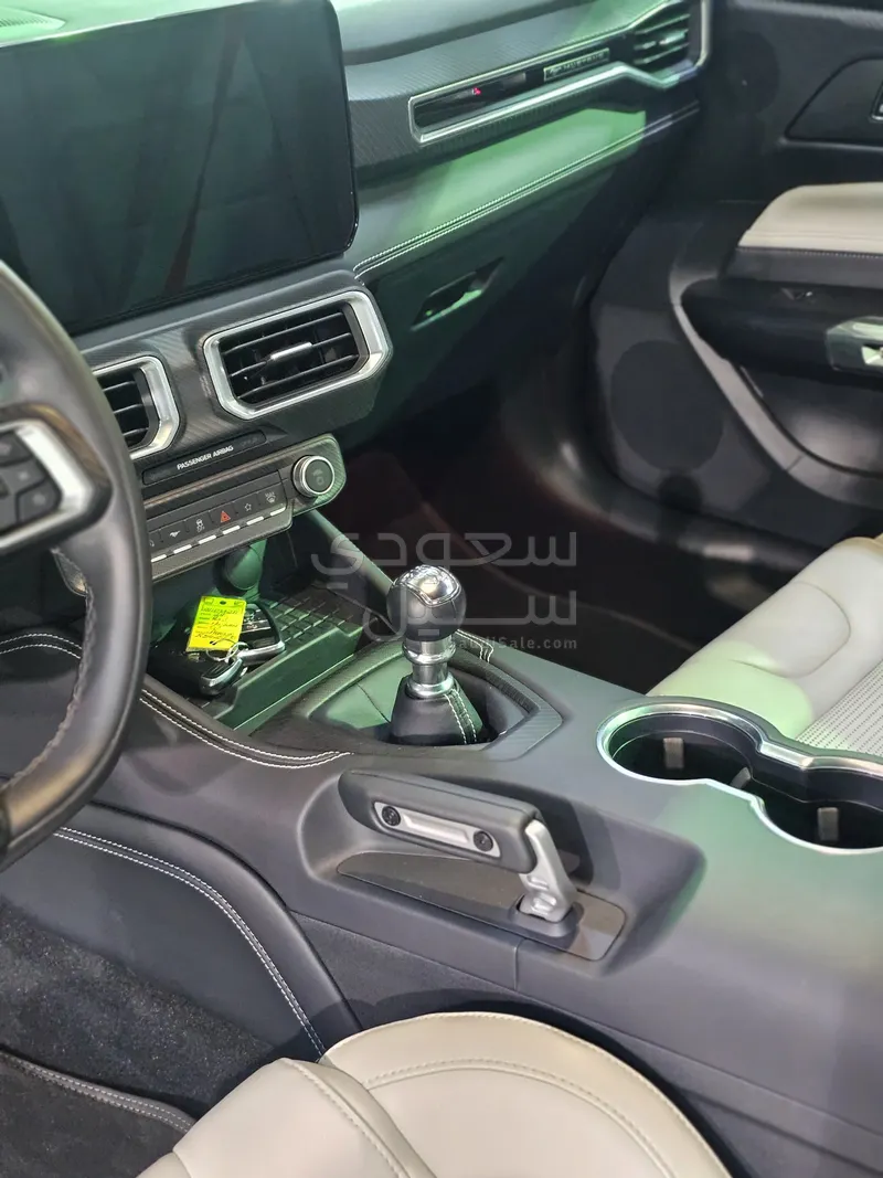 2024 فورد موستانغ جي تي