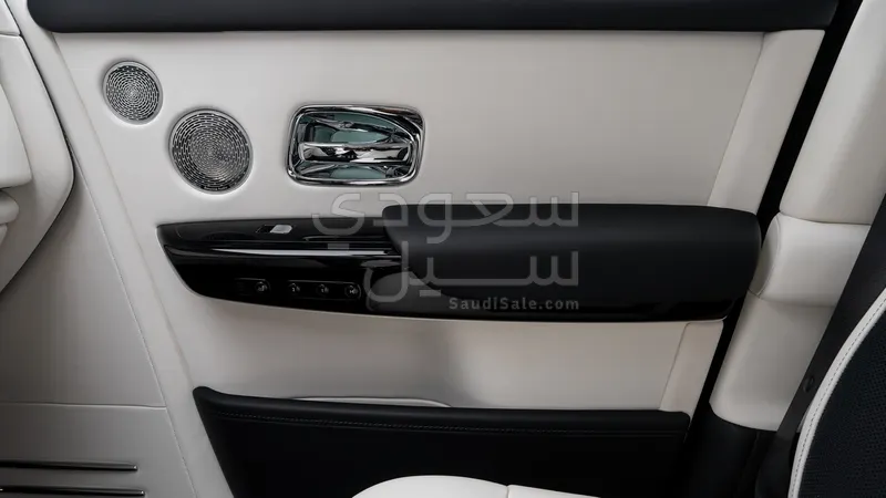 2025 رولز رويس فانتوم