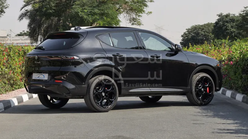 2024 Alfa Romeo Stelvio Super