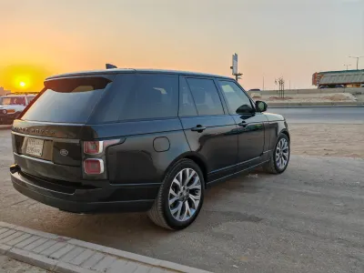 2020 Land Rover Range Rover HSE