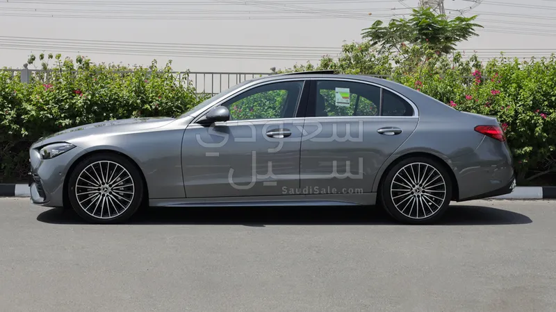 2025 Mercedes-Benz C 200 AMG
