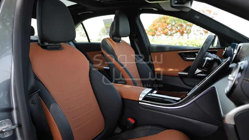 2025 Mercedes-Benz C 200 AMG