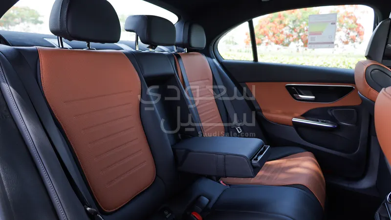 2025 Mercedes-Benz C 200 AMG