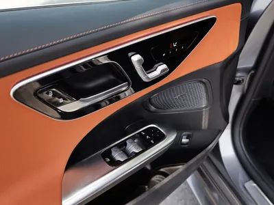 2025 Mercedes-Benz C 200 AMG