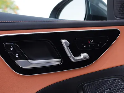 2025 Mercedes-Benz C 200 AMG
