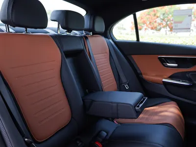 2025 Mercedes-Benz C 200 AMG