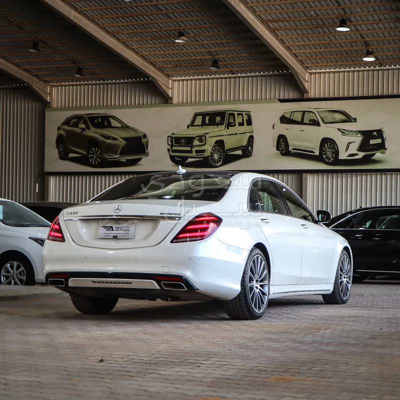 2014 Mercedes-Benz S 400