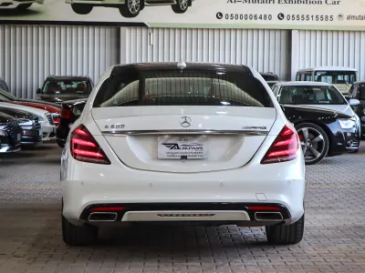 2014 Mercedes-Benz S 400