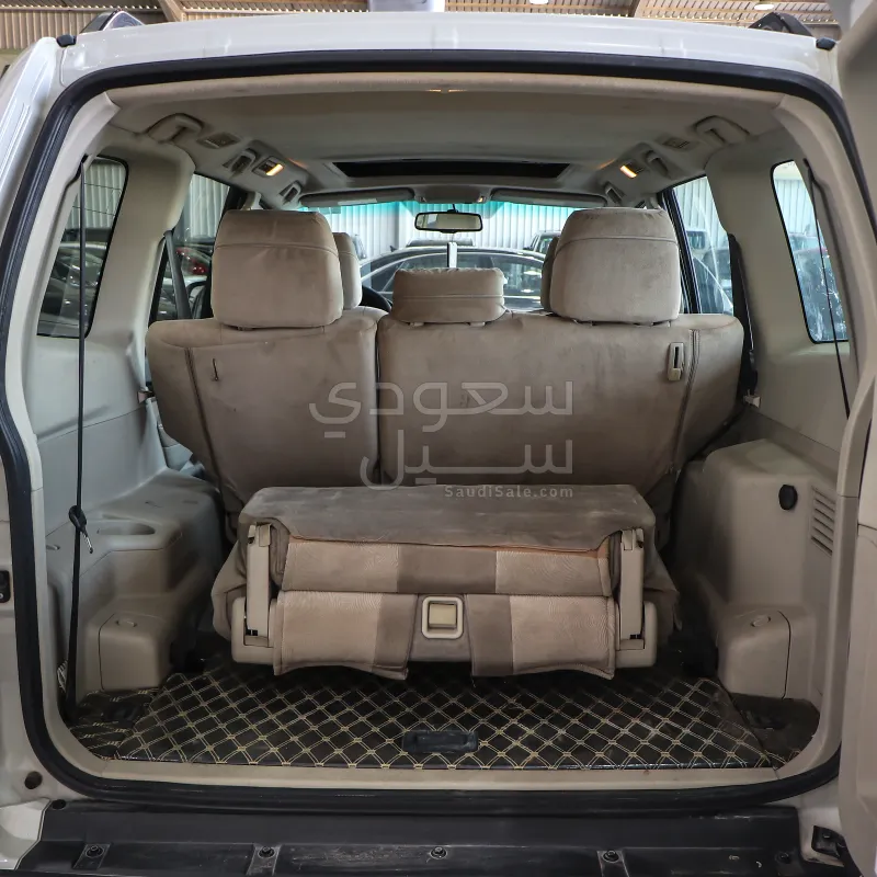2017 Mitsubishi Pajero