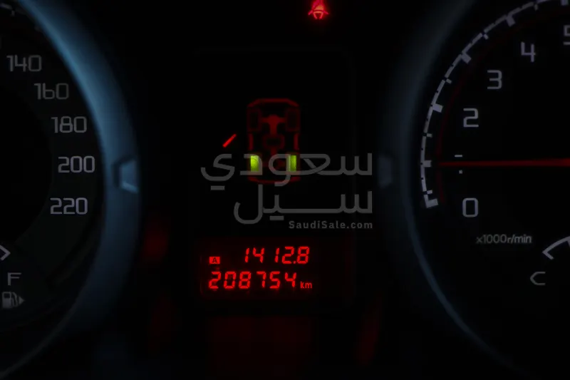 2017 Mitsubishi Pajero