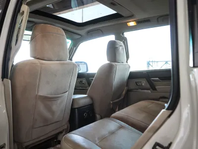 2017 Mitsubishi Pajero