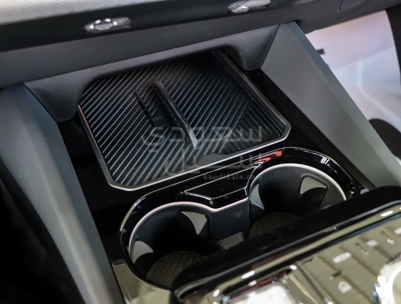 2026 BMW 5 Series 520i