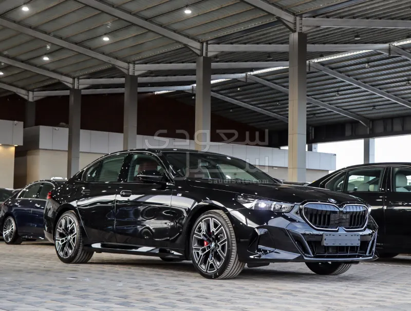 2026 BMW 5 Series 520i