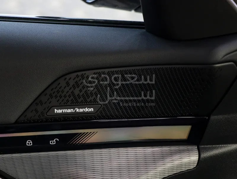 2026 BMW 5 Series 520i