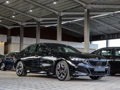 2026 BMW 5 Series 520i