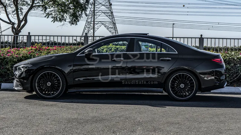 2025 Mercedes-Benz CLA 200 AMG