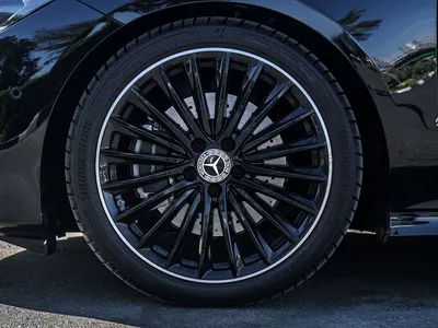 2025 Mercedes-Benz CLA 200 AMG