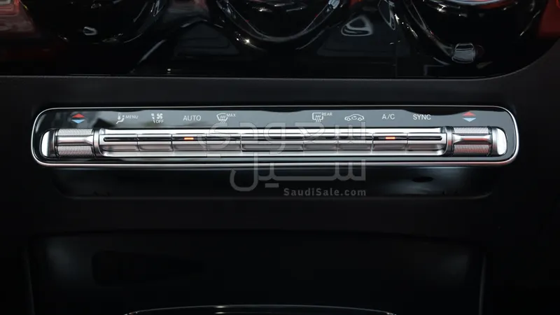 2025 Mercedes-Benz CLA 200 AMG