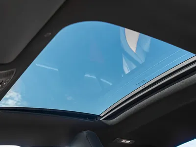 2025 Mercedes-Benz CLA 200 AMG