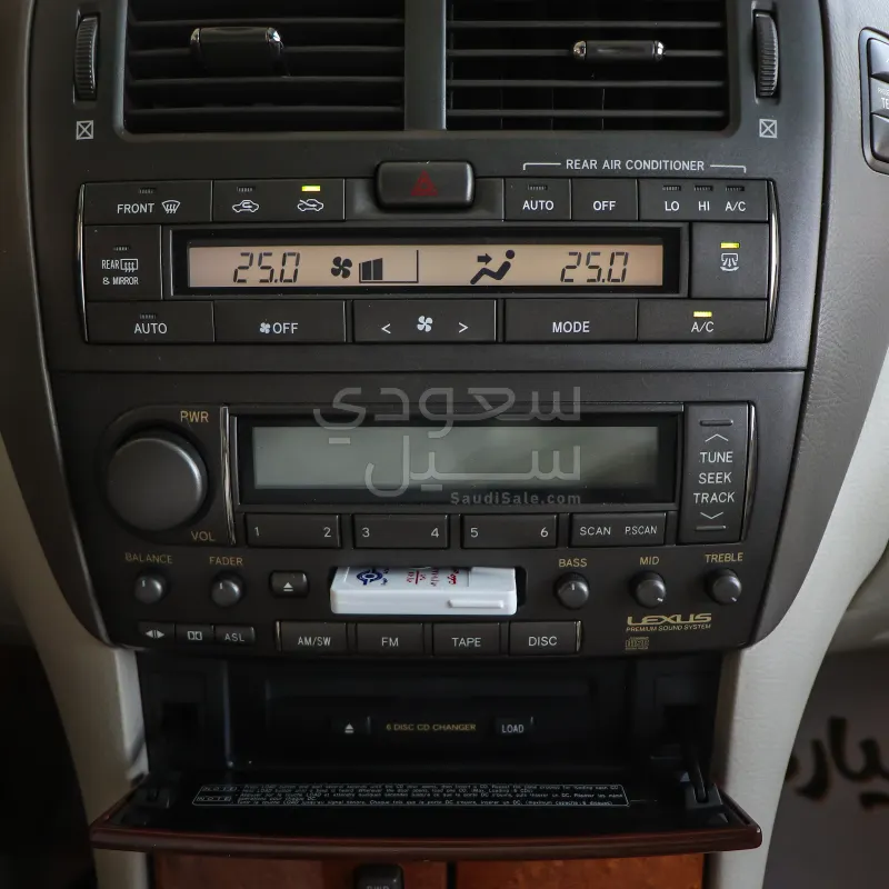 2002 Lexus LS 430