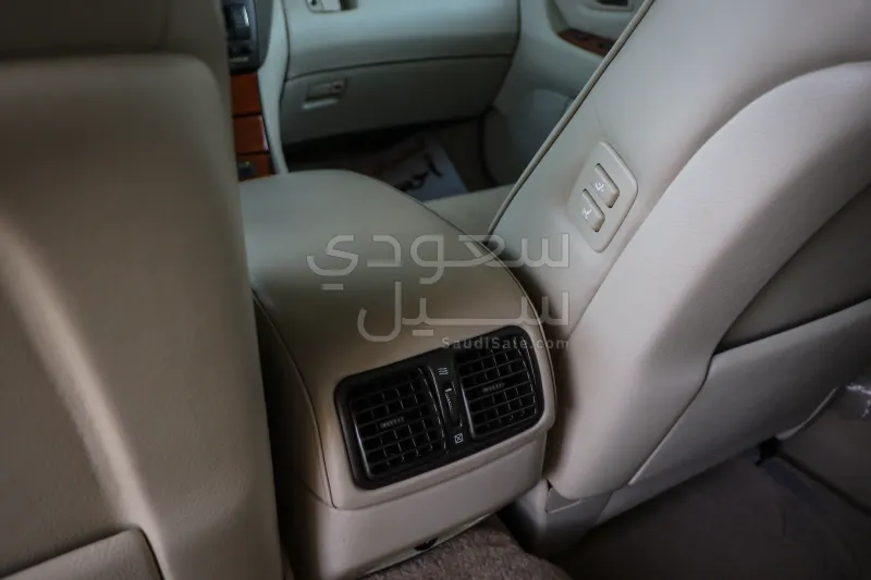 2002 Lexus LS 430
