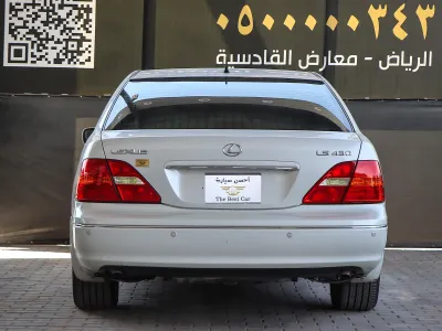 2002 Lexus LS 430