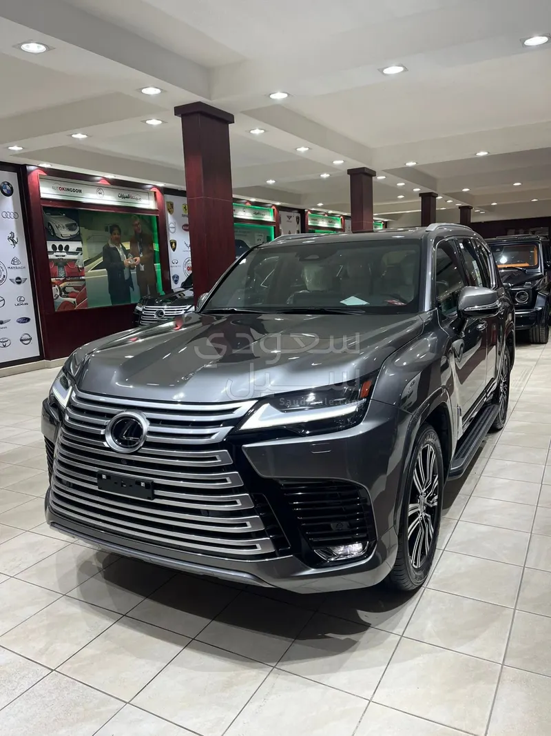 2025 Lexus LX 600