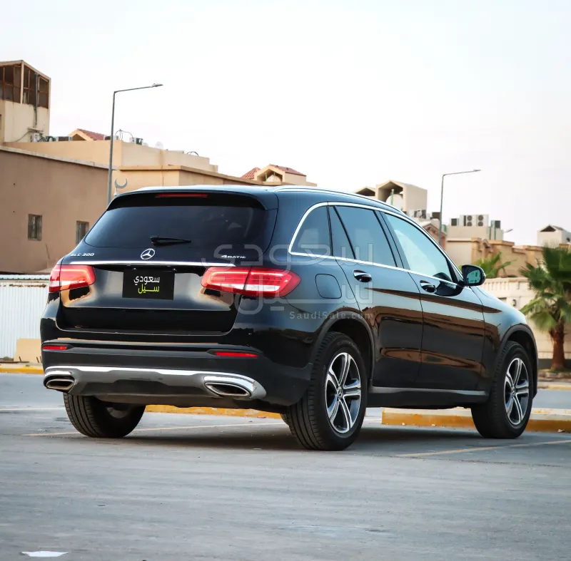 2019 Mercedes-Benz GLC 300