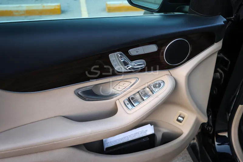 2019 Mercedes-Benz GLC 300