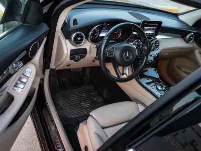 2019 Mercedes-Benz GLC 300